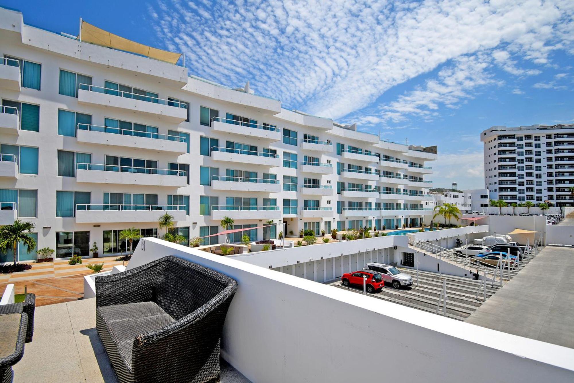 Oceanview Living Space & Balcony With Fiberoptic Wifi! La Paz Ngoại thất bức ảnh